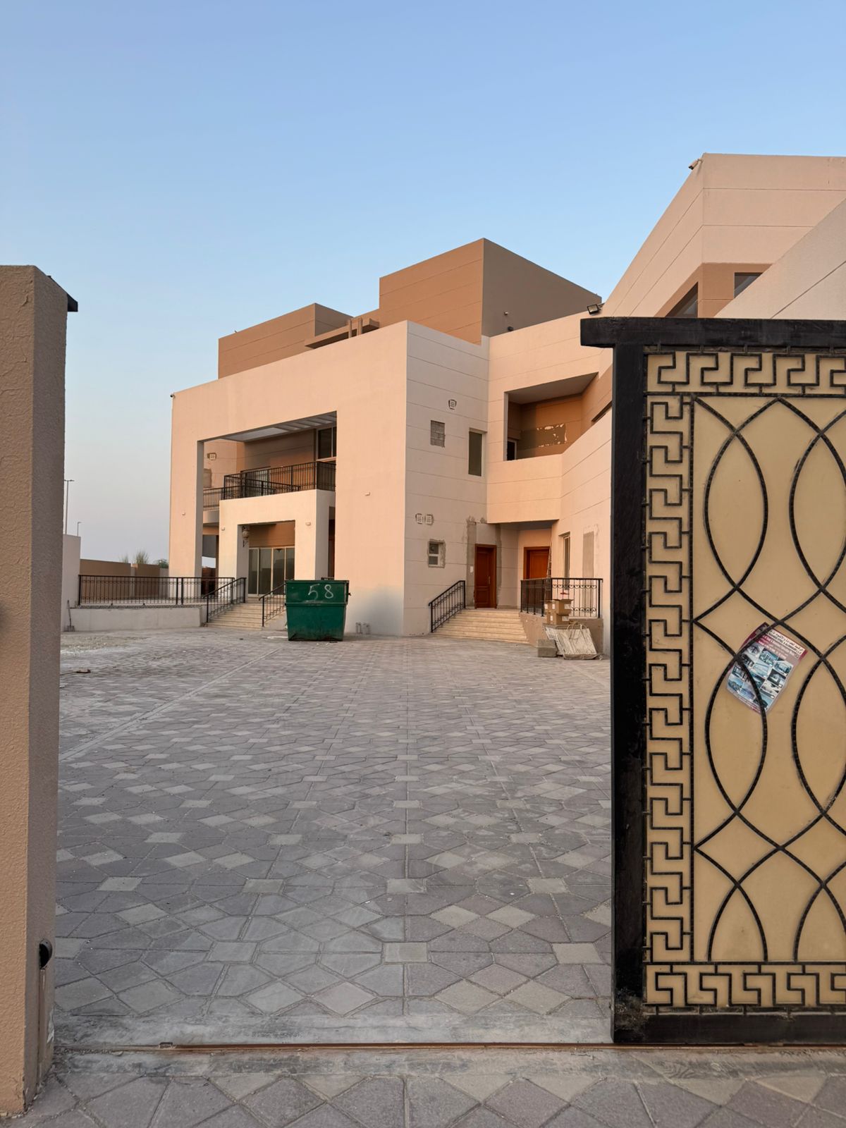 Image gallery marquee