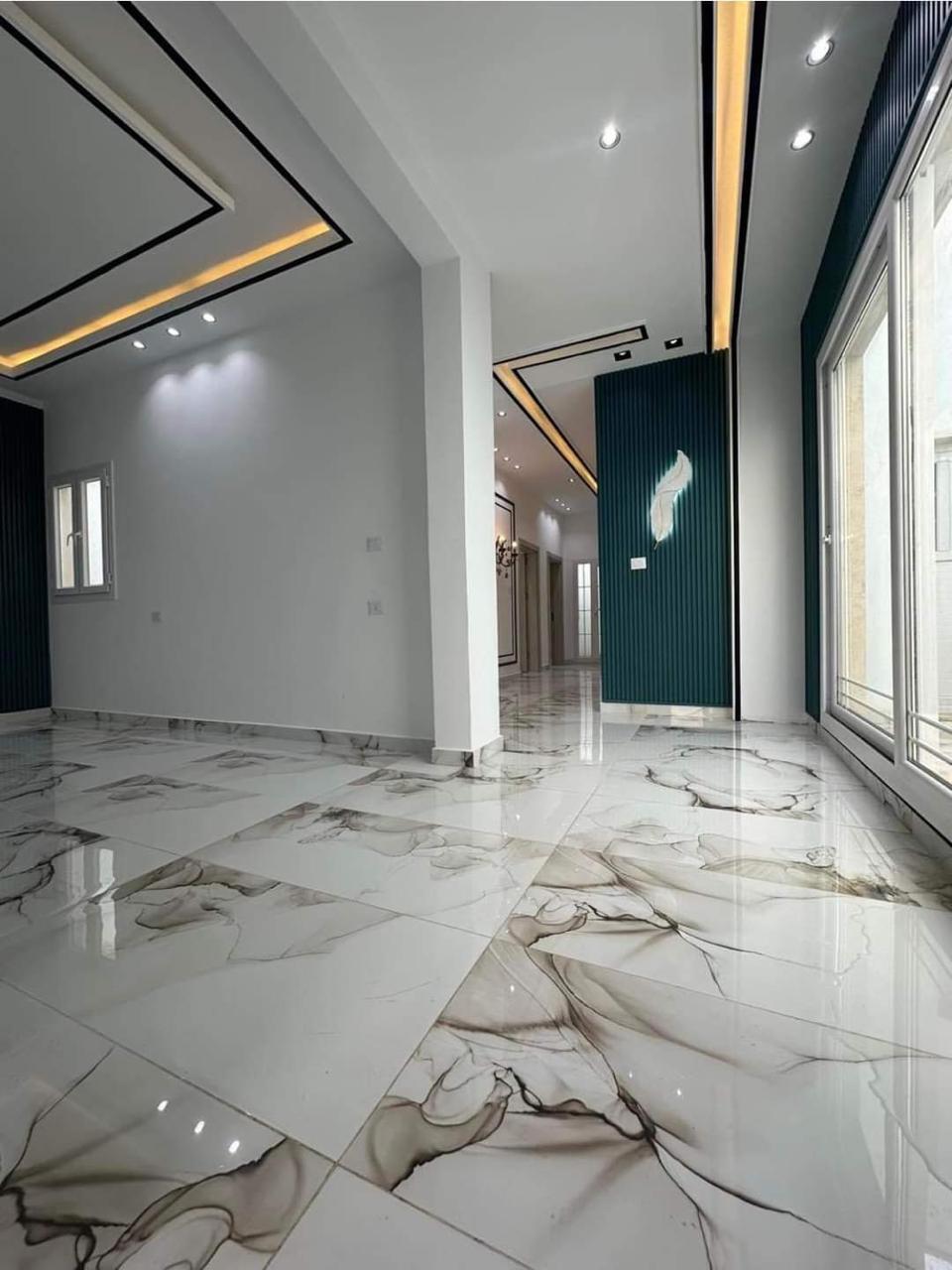 Image gallery marquee